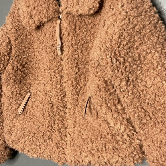 UGG Sherpa Maeve Jacket - Picture 6 of 7